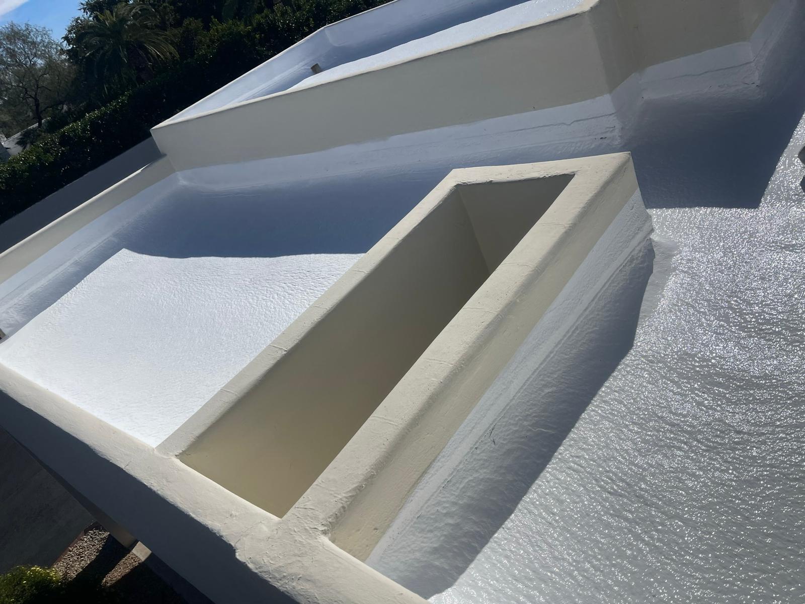 Perfectly coated corners and edges of a Gilbert roof.